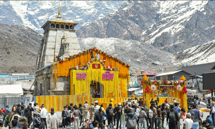 केदारनाथ यात्रा 2026 में स्वास्थ्य व्यवस्था सुदृढ़, हजारों श्रद्धालुओं को समय पर इलाज