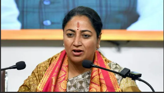 ईंधन बचत पर दिल्ली सरकार का बड़ा फैसला, मंत्रियों और अधिकारियों के सरकारी वाहनों के उपयोग पर सीमा तय
