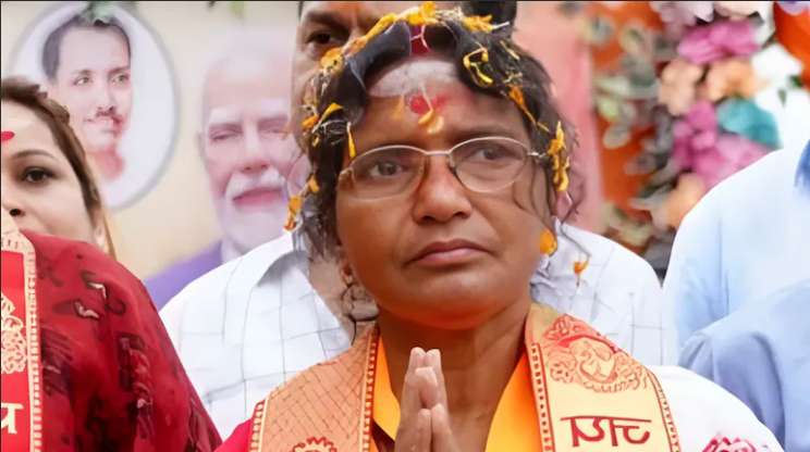 आरजी कर केस पर फिर गरमाई बंगाल की राजनीति, पीड़िता की मां ने ममता बनर्जी पर साधा निशाना