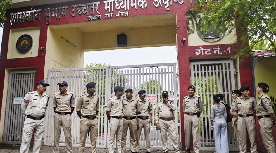 NEET पुनर्परीक्षा आज: 22 लाख छात्रों के लिए बड़ा दिन, शिक्षा मंत्री ने दिया आत्मविश्वास का संदेश