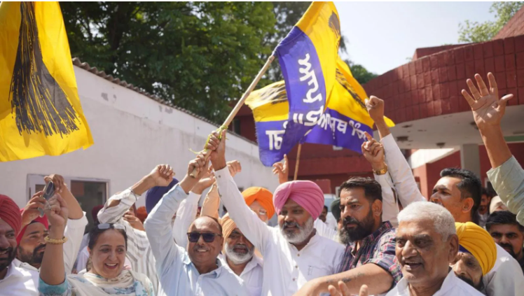 पंजाब नगर निकाय चुनाव 2026: शहरी वोटरों ने AAP पर जताया भरोसा, कांग्रेस दूसरे स्थान पर सिमटी
