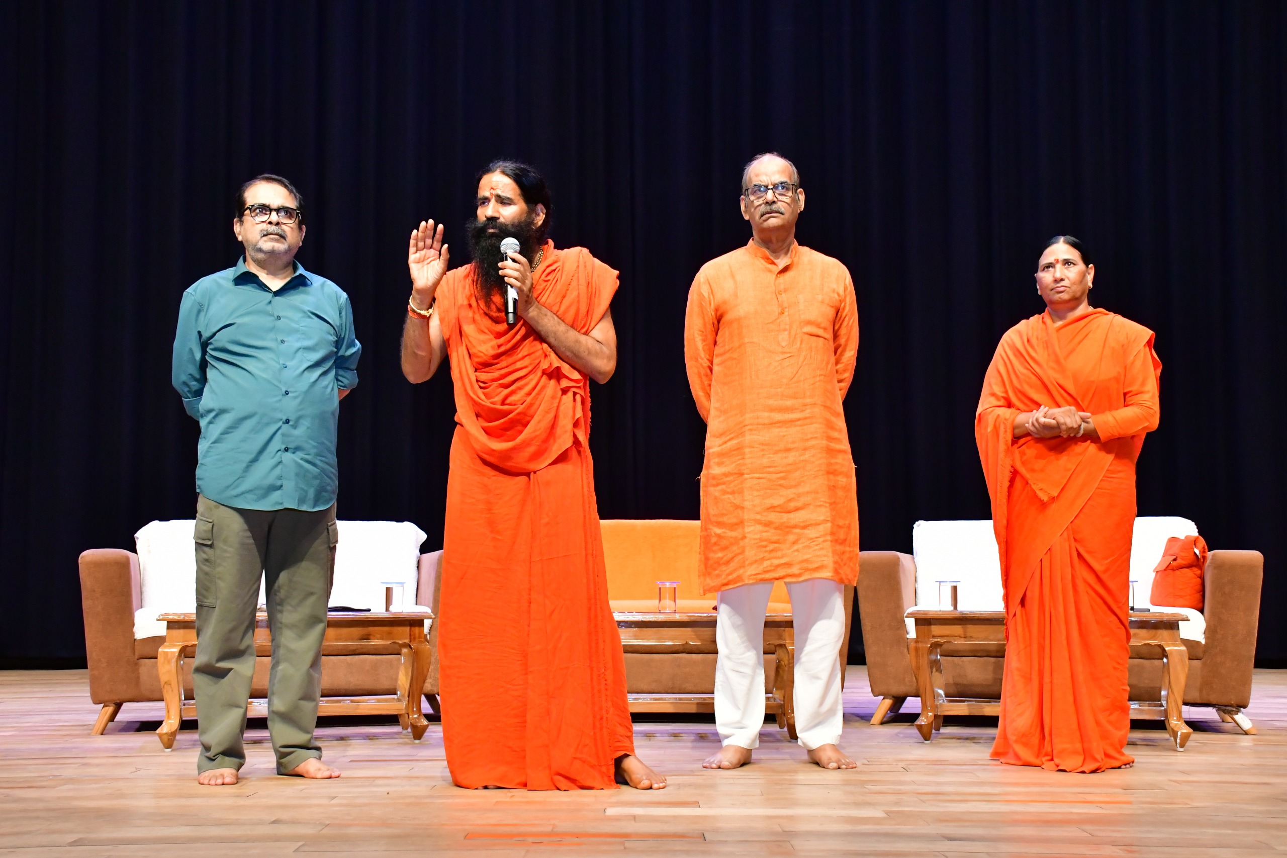 पतंजलि सिविल सर्विस अकादमी में 16 राज्यों के अभ्यर्थियों ने किया आवेदन, पतंजलि के 50 संन्यासी भी देंगे इंटरव्यू