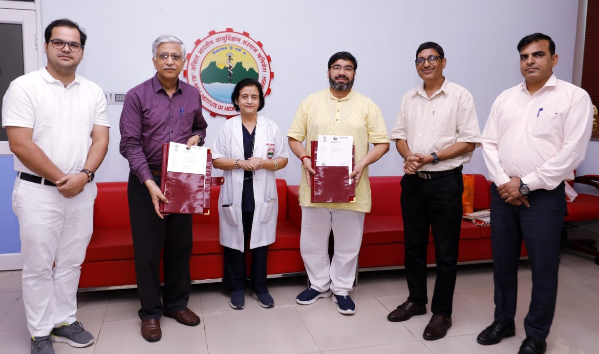 पतंजलि अनुसंधान संस्थान, पतंजलि विश्वविद्यालय और एम्स ऋषिकेश के बीच समझौता ज्ञापन पर हस्ताक्षर