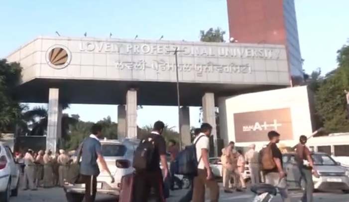 पंजाब महिला आयोग ने LPU और चितकारा यूनिवर्सिटी मामलों पर मांगी रिपोर्ट, छात्राओं से जुड़े दो मामलों का लिया स्वतः संज्ञान